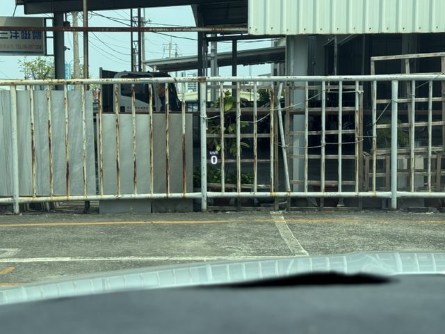 在店 / 車換車 / 認證保固  第13張相片