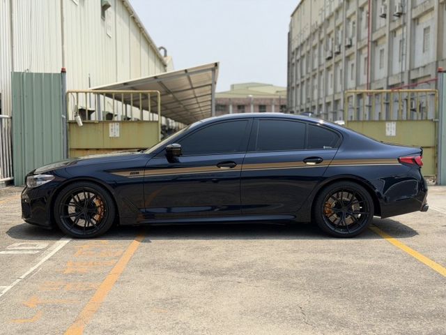 5 SERIES SEDAN G30  第8張相片