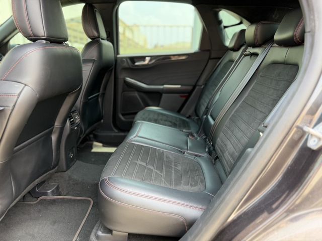 KUGA  第10張相片