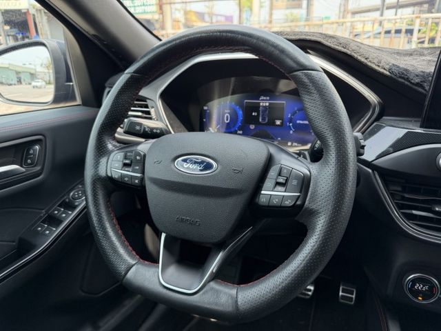 KUGA  第12張相片