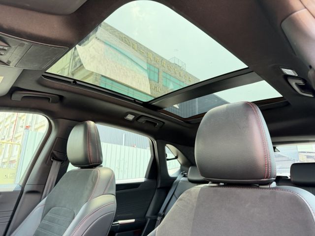 KUGA  第17張相片