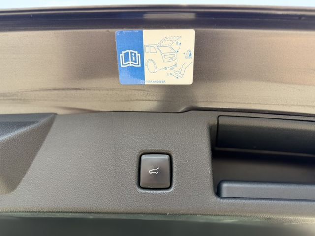 KUGA  第18張相片