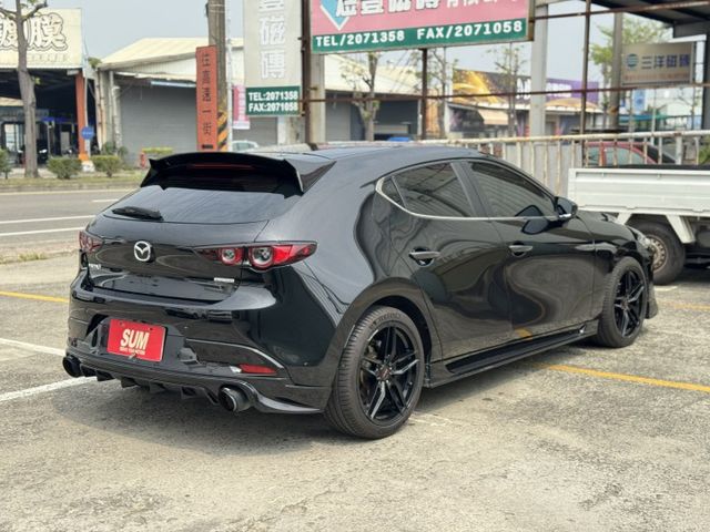 在店 / 五門 / 車況優 認證保固  第3張相片