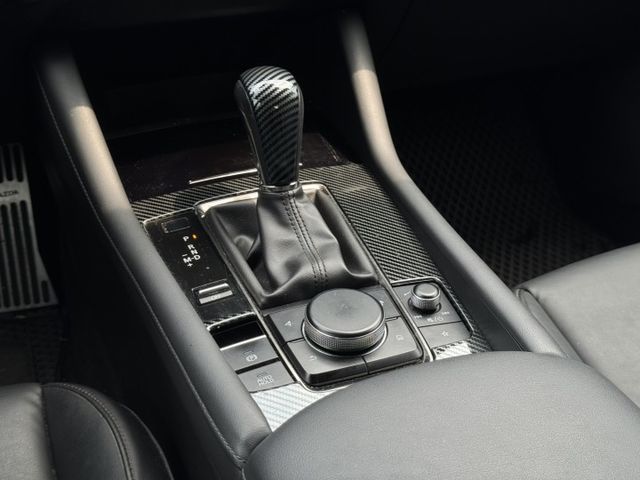 在店 / 五門 / 車況優 認證保固  第13張相片