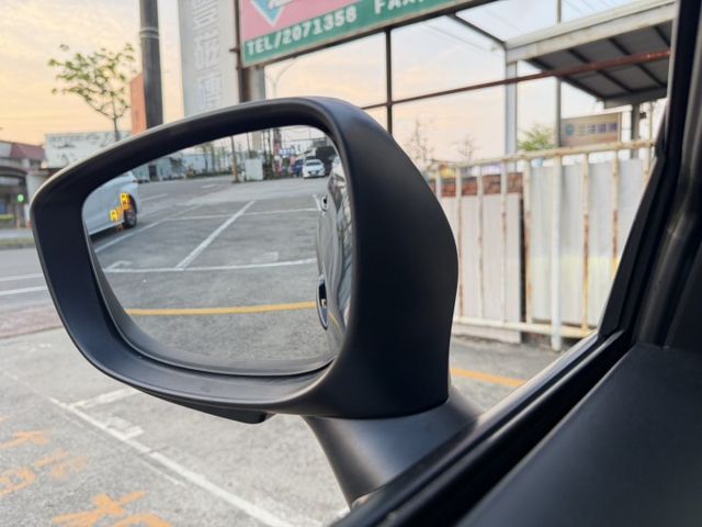 在店 / 實車 認證保固 / 歡迎預約賞車  第9張相片