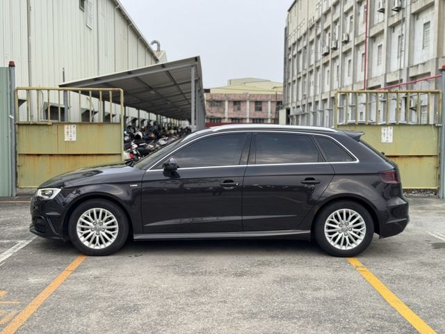 A3 SEDAN  第8張相片