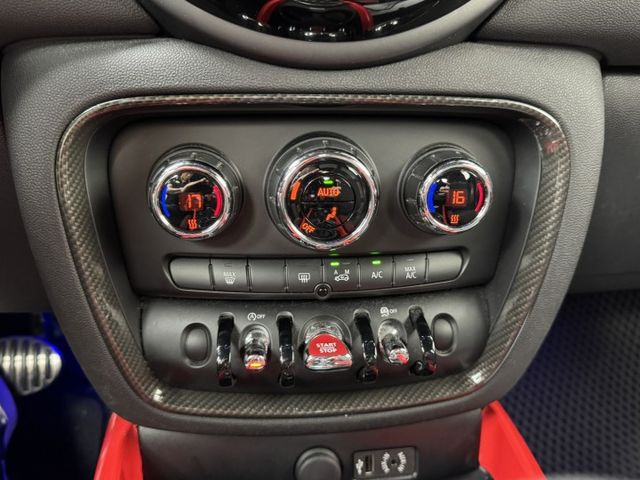 CLUBMAN  第14張相片