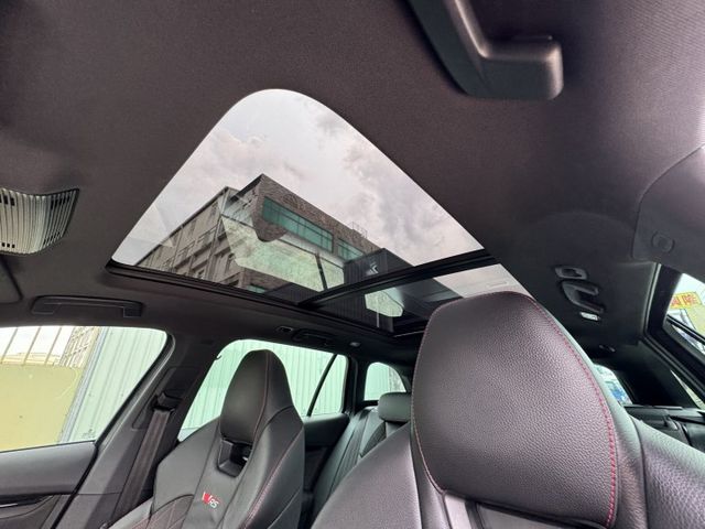 OCTAVIA COMBI  第13張相片