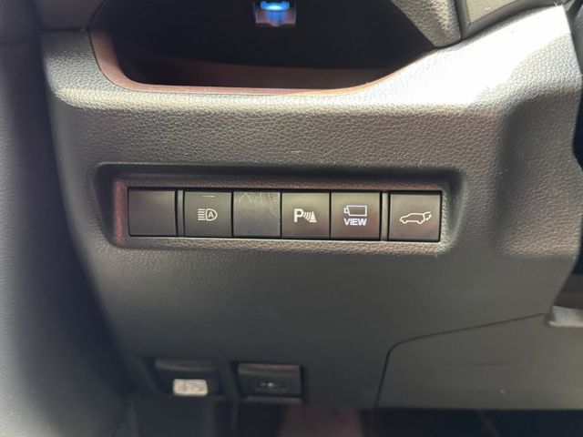 RAV4  第14張相片