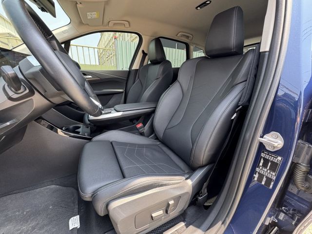 2 SERIES ACTIVE TOURER  第9張相片