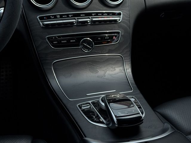 C-CLASS SEDAN W205  第13張相片