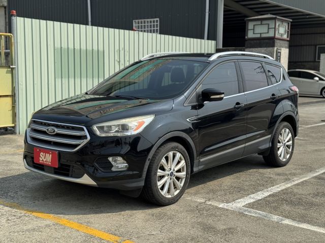 KUGA  第2張相片