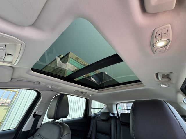 KUGA  第13張相片