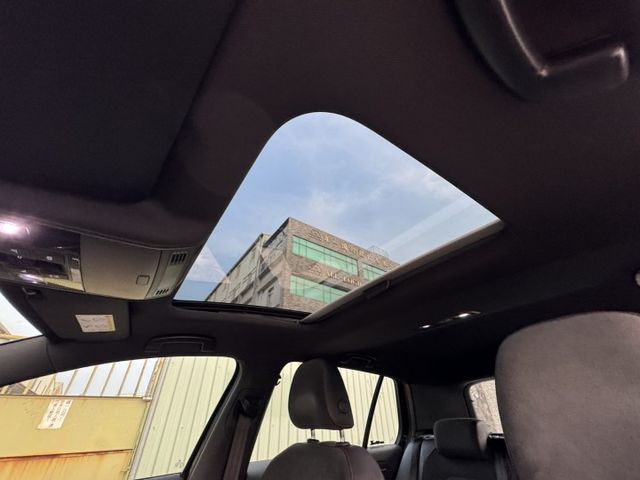 GOLF VII  第16張相片