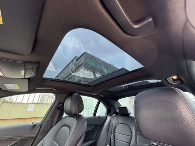 C-CLASS SEDAN W205  第15張相片