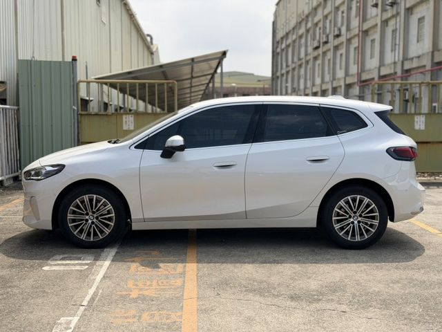 在店 / 輕油電 / 車況優  第7張相片