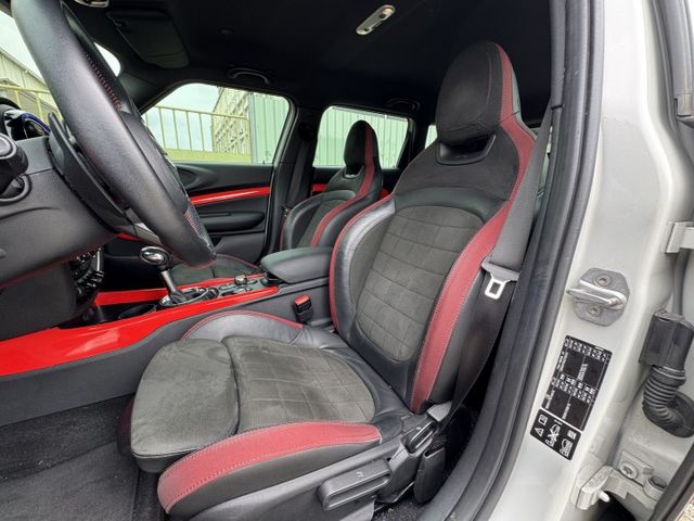 CLUBMAN  第8張相片
