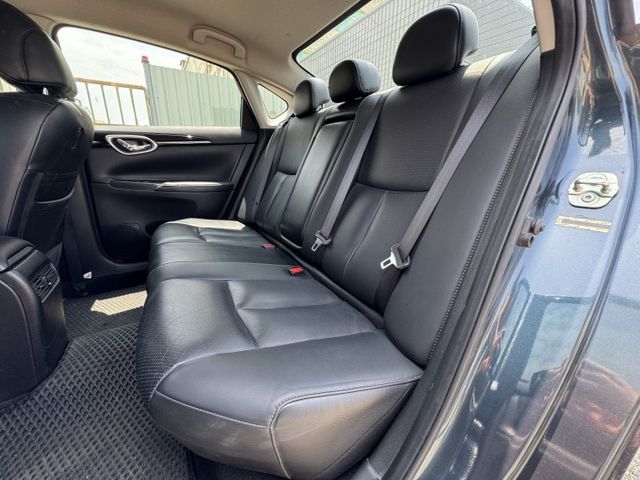 SUPER SENTRA  第10張相片