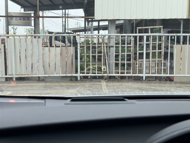 PRIUS  第14張相片
