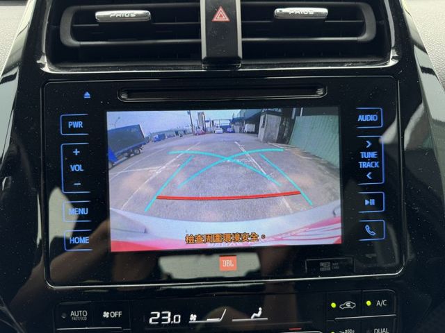 PRIUS  第15張相片