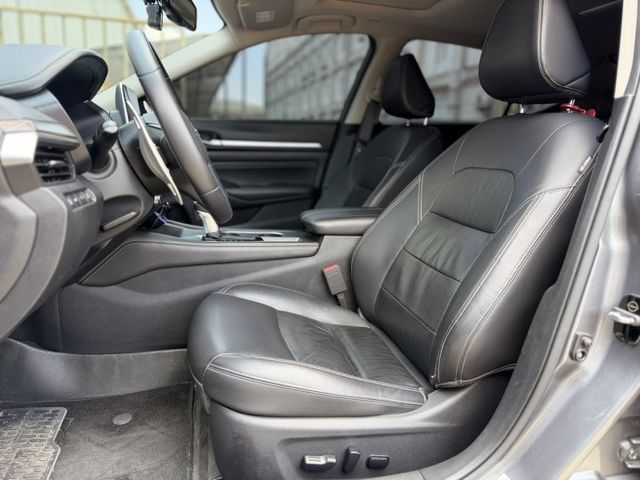 ALTIMA  第9張相片