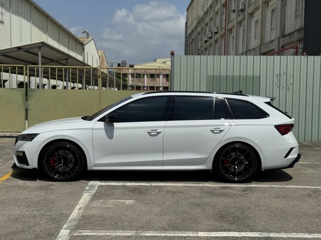 OCTAVIA COMBI  第8張相片