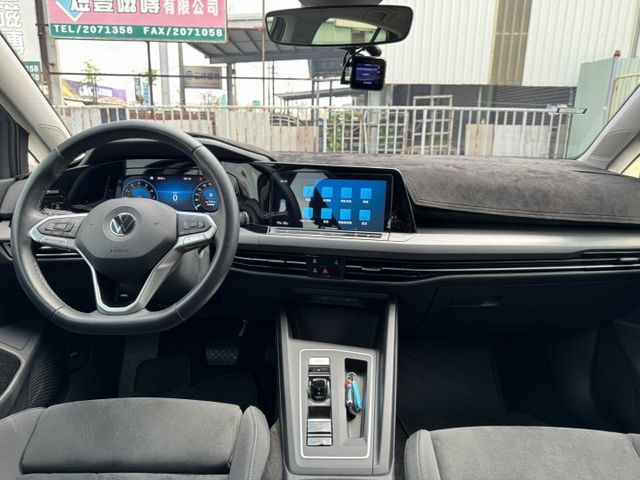在店 / 車況優 / 輕油電 / 認證保固  第11張相片