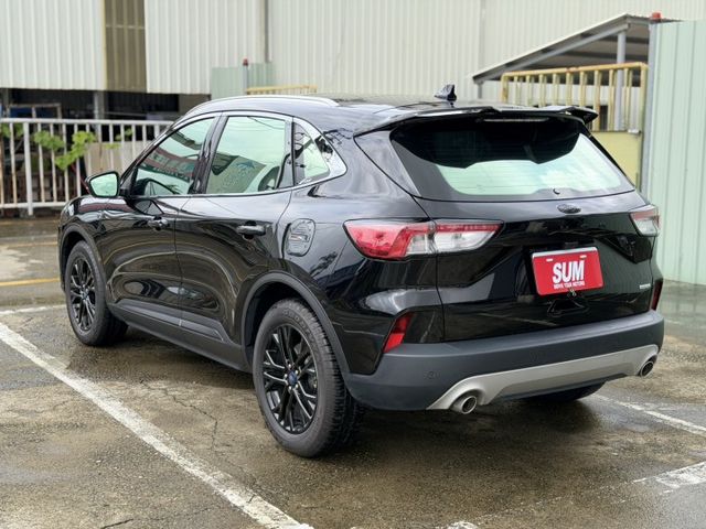 KUGA  第7張相片
