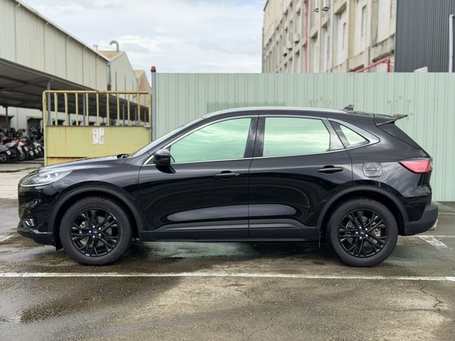 KUGA  第8張相片