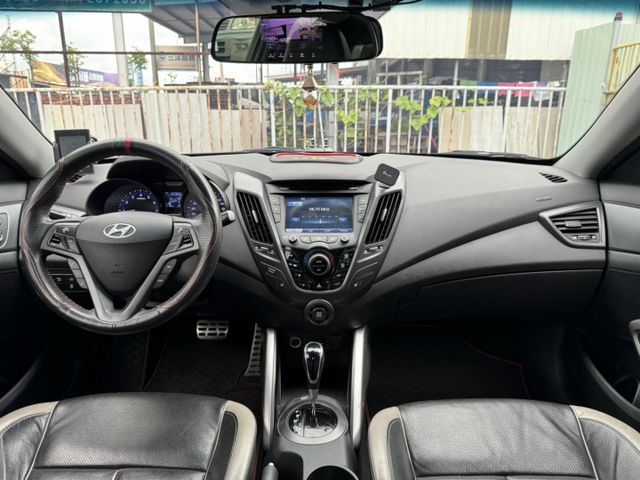 VELOSTER  第11張相片