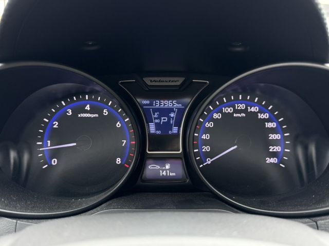 VELOSTER  第16張相片