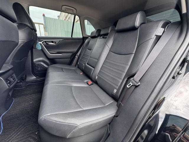 RAV4  第10張相片