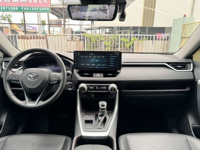 RAV4  第11張相片