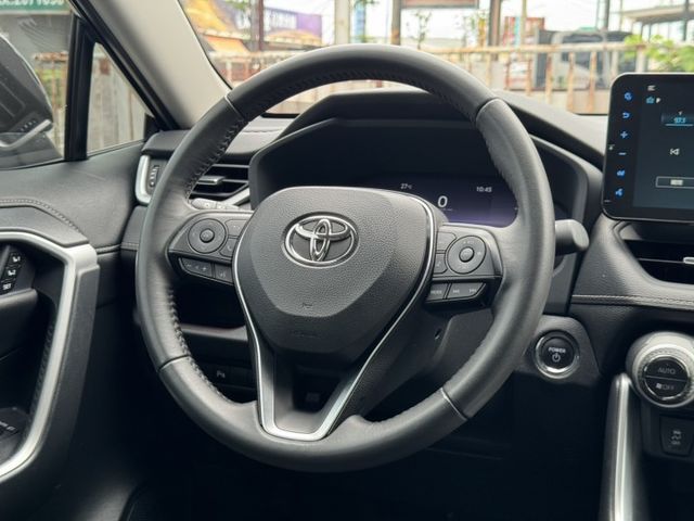 RAV4  第12張相片
