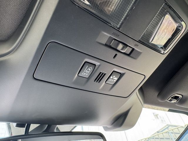 柴油 / 車況優 / 實車  第14張相片