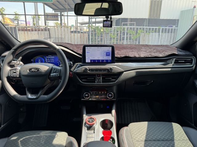 在店 / 五門 / 實車  第11張相片