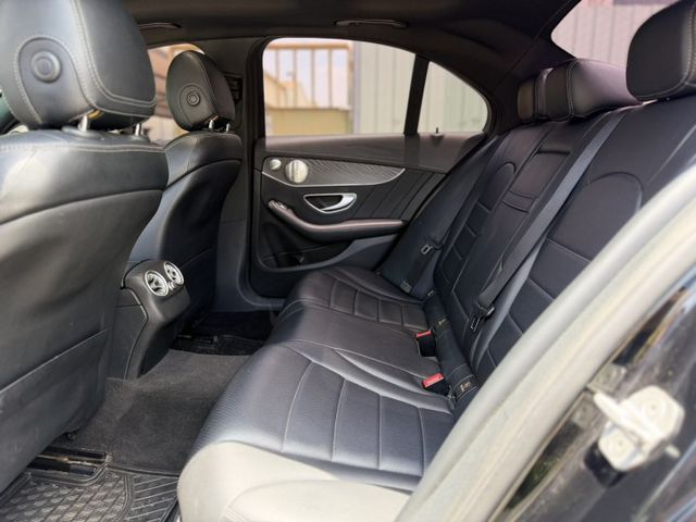 C-CLASS SEDAN W205  第11張相片