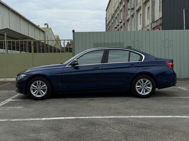 3 SERIES SEDAN F30  第8張相片