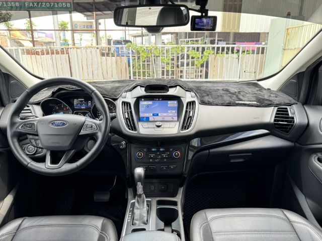 在店 / 柴油車 / 歡迎預約賞車  第11張相片