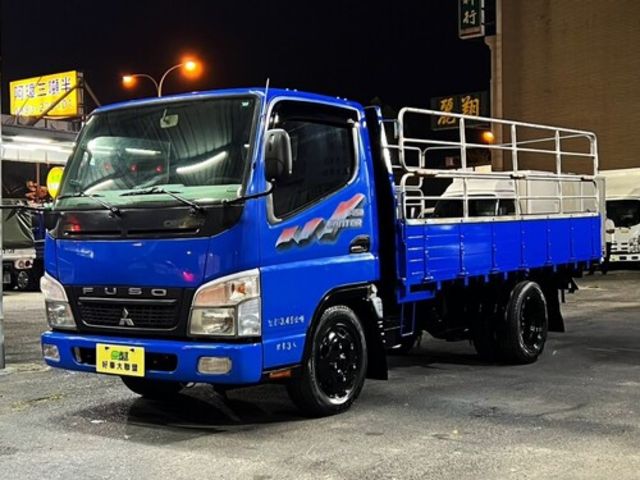 MITSUBISHI三菱 CANTER  第2張相片