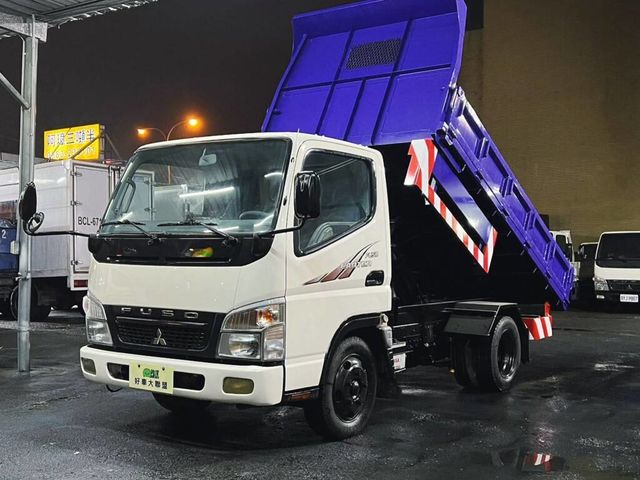 MITSUBISHI三菱 CANTER  第2張相片