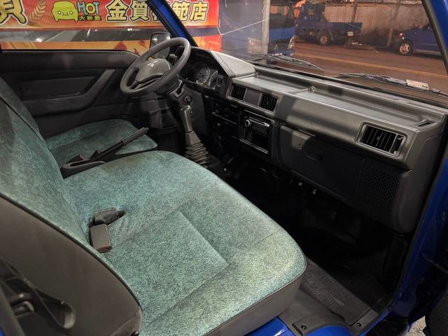 MITSUBISHI三菱 DELICA  第7張相片