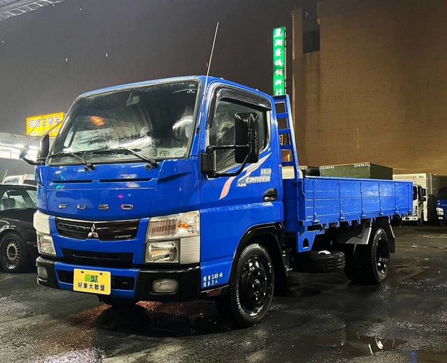 MITSUBISHI三菱 CANTER  第2張相片