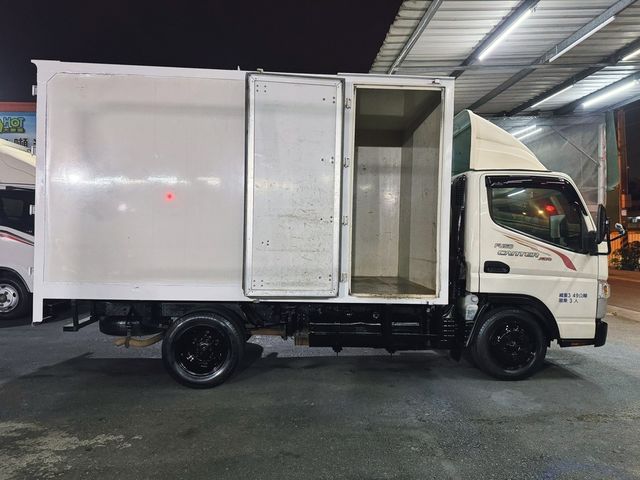 MITSUBISHI三菱 CANTER  第6張相片