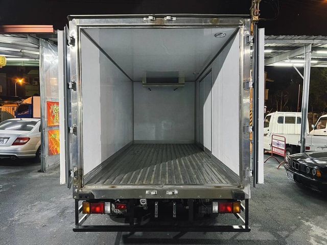 ISUZU五十鈴 NLR  第9張相片