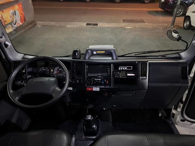 ISUZU五十鈴 NLR  第19張相片