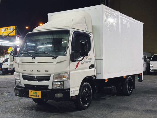 MITSUBISHI三菱 CANTER  第3張相片