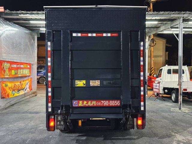MITSUBISHI三菱 CANTER  第7張相片