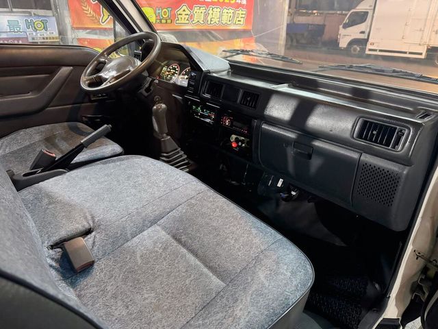 MITSUBISHI三菱 DELICA  第12張相片