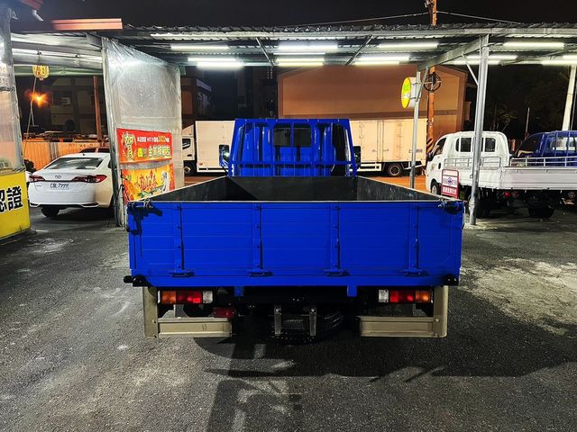 MITSUBISHI三菱 CANTER  第4張相片